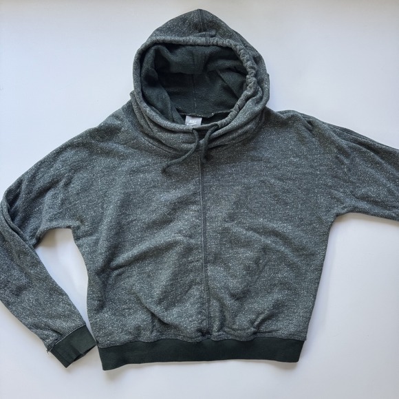 Nike Tops - NIKE Stanton‎ Pullover Hoodie Sweatshirt Womens Medium Green Cowl Neck Batwing